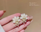 Flower Pearl Korean Earrings- Golden