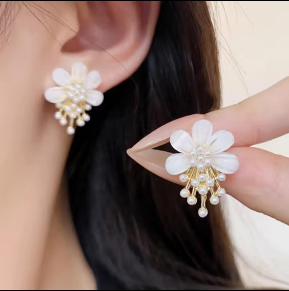 Flower Pearl Korean Earrings- Golden